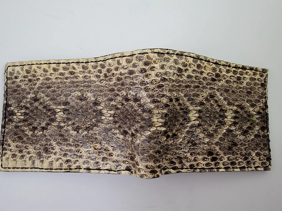 Cartera Western Piel de Serpiente de Cascabel Hombres Billetera Piel de Serpiente Interior Marrón Original Foto 4 de 4
