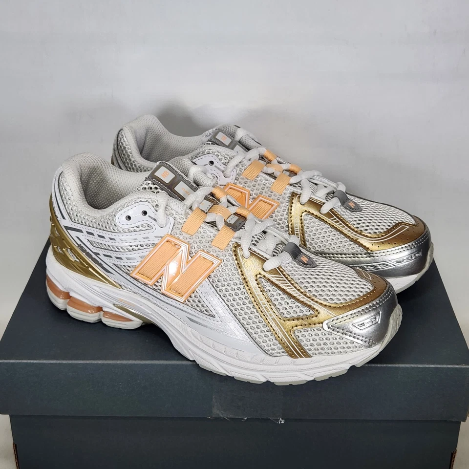 Talla 6 Big Kids - New Balance 1906 - Plateado metálico / Flor de melocotón - GC1906CN Foto 2 de 4