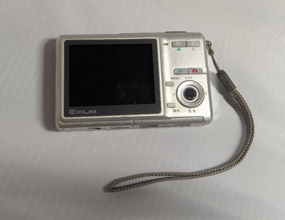 Casio EXILIM ZOOM EX-Z60 6.0MP Digital Camera - Silver for sale