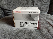 Canon EF-S 18-200mm f/3.5-5.6 IS Lens