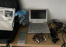 Cyberhome CH-LDV 700B Portable 7" DVD Player With Case TESTED Working No battery