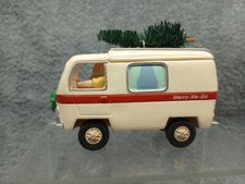 Vintage Hallmark 1995 Mr & Mrs Claus Merry-We-Go Christmas Ornament