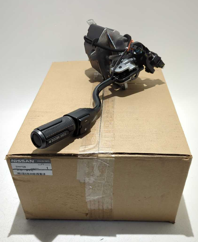 New OEM Nissan Column Shifter Black Leather 2020-2024 Titan XD
