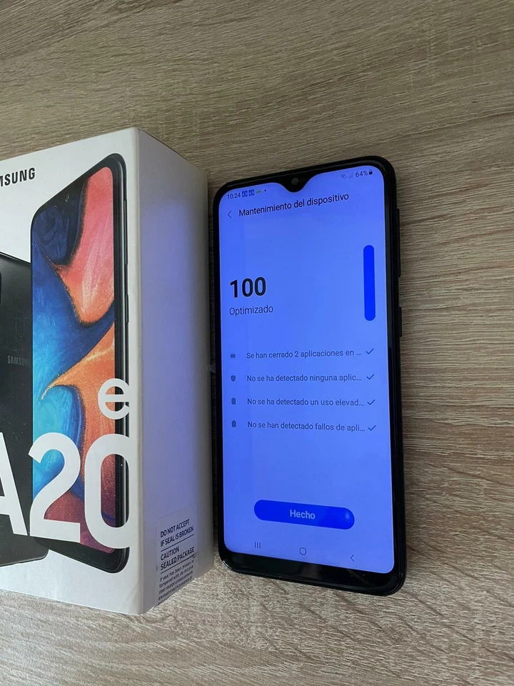 Samsung Galaxy A20e · 32GB, foto 4 de 5