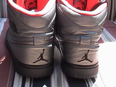 Air Jordan I Retro High (Limited Release) RARE! Orange + 