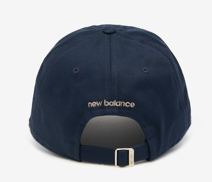 ハット +New Balance+ NBGDFS1103 Stacked Waffen Logo Ball Cap LIGHT New Balance Stacked Wappen Logo Ball Cap Sports Casual Hat