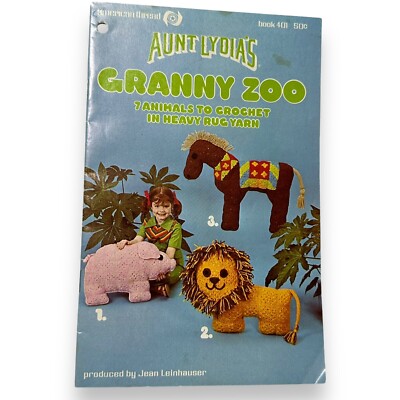 Aunt Lydia's Rug Yarn Granny Zoo Book No. 401 Patterns American Thread 70s Vtg