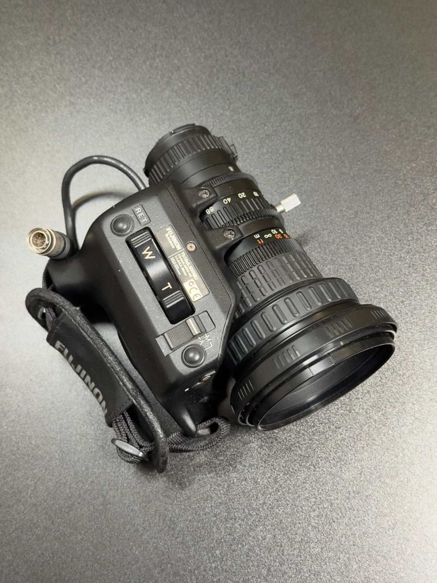 Fujinon Th16x5.5BRMU Broadcast Zoom Lens - 1:1.4/5.5-88mm - 1/3