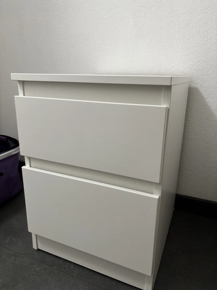 Nachttisch - Bild 2 von 4