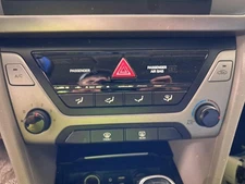 Used A/C Selector Switch fits: 2017 Hyundai Elantra Sedan manual temperature con