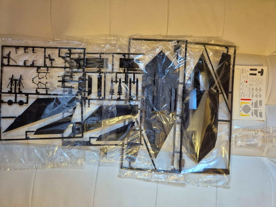 Revell: F-117 A STEALTHFIGHTER - scala 1/72 - Immagine 4 di 4