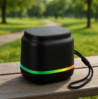 Tragbarer drahtloser Bluetooth Lautsprecher LED RGB Licht mit Gurt, wiederaufladbar, Radio