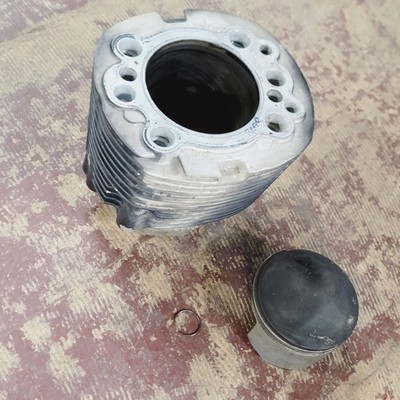 99-03 YAMAHA ROAD STAR XV1600 OEM ENGINE REAR CYLINDER PISTON BLOCK Piston Nice