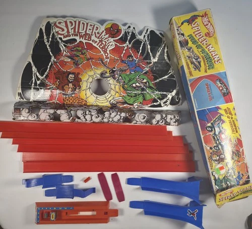 VINTAGE SPIDER-MAN WEB OF TERROR HOT WHEELS RARE MARVEL AVENGERS INCOMPLETE 1978