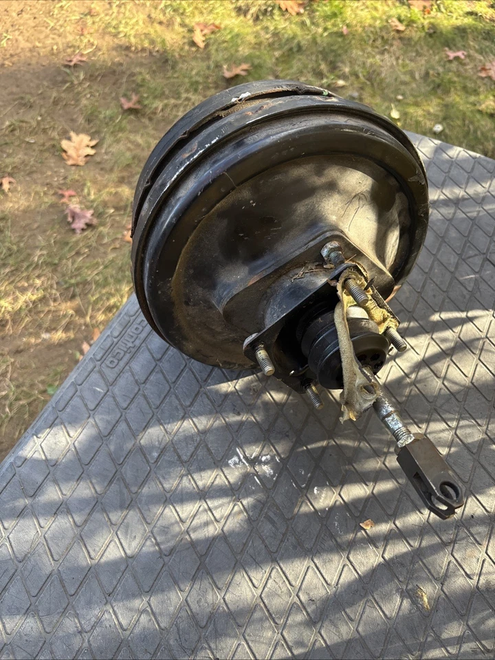 BMW E30 325ix AWD Brake Booster With Master Cylinder 3433116148 34311161859 - Image 3 of 4