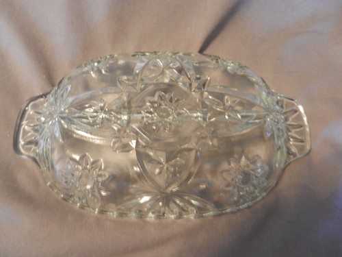 Vintage Glass Divided Relish Veggie Tray With handles Stars Scalloped Edges - Picture 4 of 4