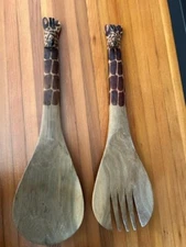 Hand Carved Wood Giraffe Salad Servers Set - Spoon and Fork (36)