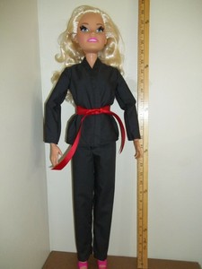 28 in barbie doll clothes