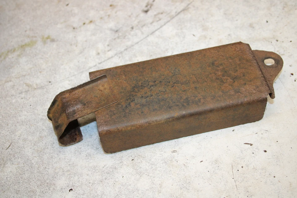 1980 Suzuki DS100 TOOL TRAY V7-0075.WZ - Image 3 of 4