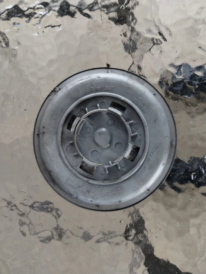 ЦЕНТРАЛЬНЫЙ КОЛПАК КОЛЕСА 1999-2011 VW Volkswagen Golf GTI Jetta 1J0 601 149 B 01 Bl - Изображение 4 из 4