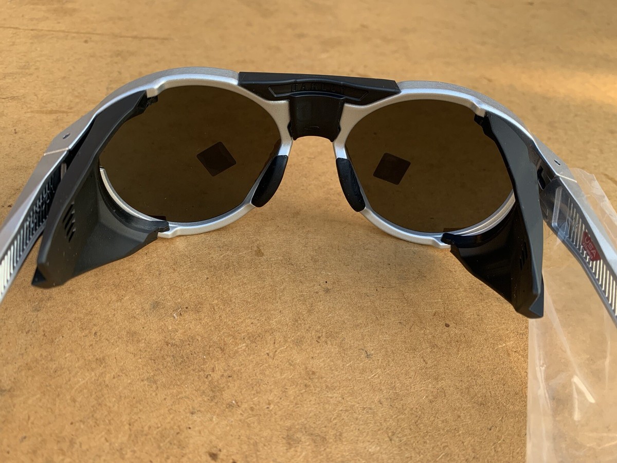 Oakley Clifden Sunglasses Rare Silver Frame Made In USA | eBay Oakley Clifden Sunglasses Rare Silver Frame Made In USA | eBay