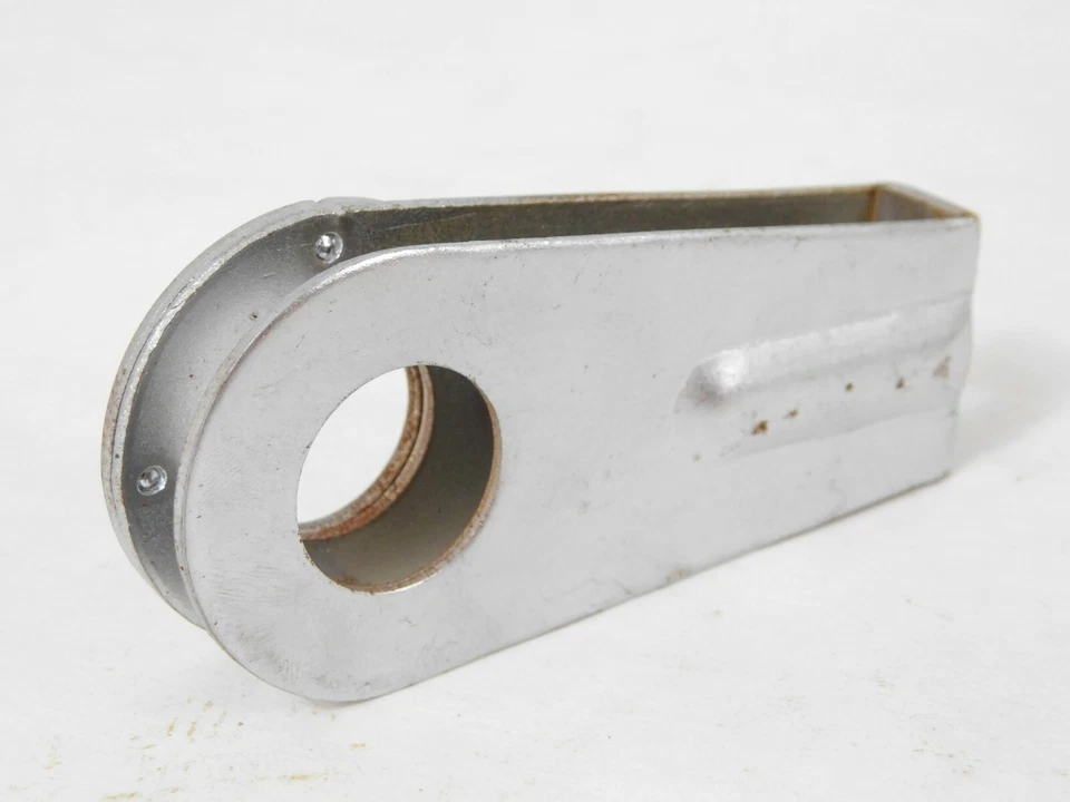 NUEVO 1967-1976 KAWASAKI A1 A7 S1 S2 KH F5 F8 F81M DERECHO CADENA AJUSTADOR OEM 33040-033 Foto 3 de 3