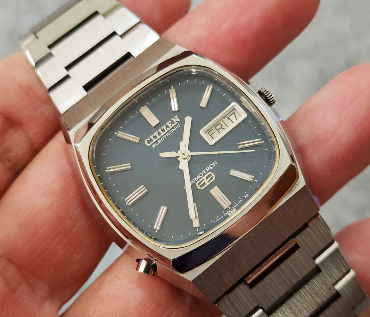 RARE CITIZEN COSMOTRON BLUE DIAL SQUARE CASE ELECTRONIC 7803 60-5115 GENTS. RARE CITIZEN COSMOTRON BLUE DIAL SQUARE CASE ELECTRONIC 7803 60-5115 GENTS.