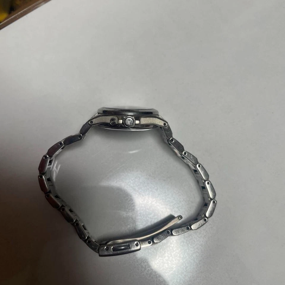 Casio Oceanus OCW-70J-1AJF Radio Solar Watch 30mm Women’s Used - Image 3 of 4