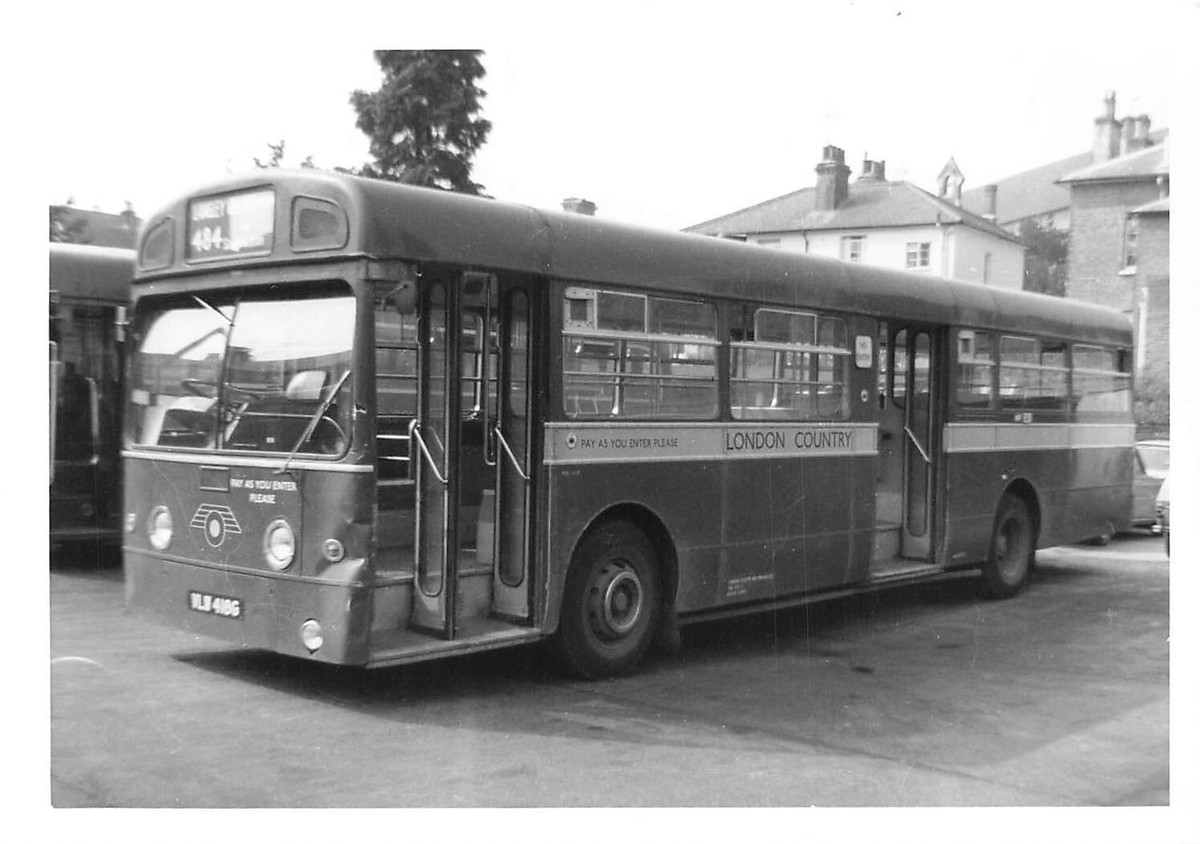 ビッグバス Vintage Photograph Single Decker Bus - Route 484 Langley London