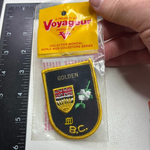 Vtg In Pkg GOLDEN BRITISH COLUMBIA Canada Shield Style Canadian Patch 53ai