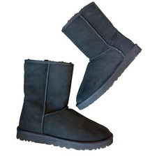 UGG Women's Boots Classic Short Suede Black size 9
