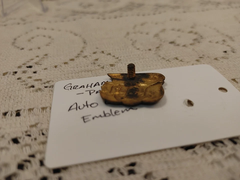 GRAHAM-PAIGE Pequeño Emblema Tornillo Trasero Foto 3 de 4