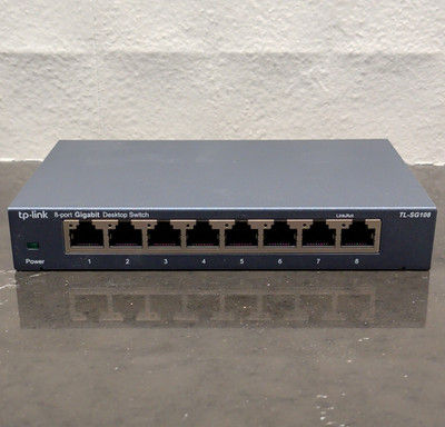 TP-LINK TL-SG108 8-Port Gigabit Ethernet Unmanaged Switch RJ-45 Standalone