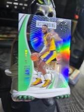Lebron James Astounding Illusions Green Clear No.9 Panini 2019-20