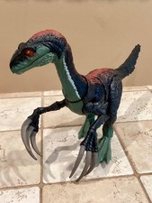 Jurassic World Dominion Sound Slashing Therizinosaurus Action Figure Tested