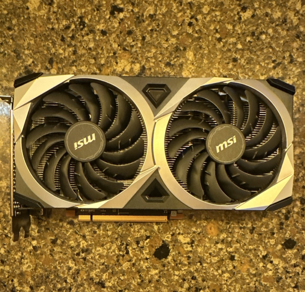 🔥🔥MSI Radeon RX 6600 XT 🔥🔥MECH 2X OC 8GB GDDR6 PCI Express
