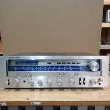 Kenwood AM/FM Stereo Receiver KR-8010 (turns on - for parts/repair)