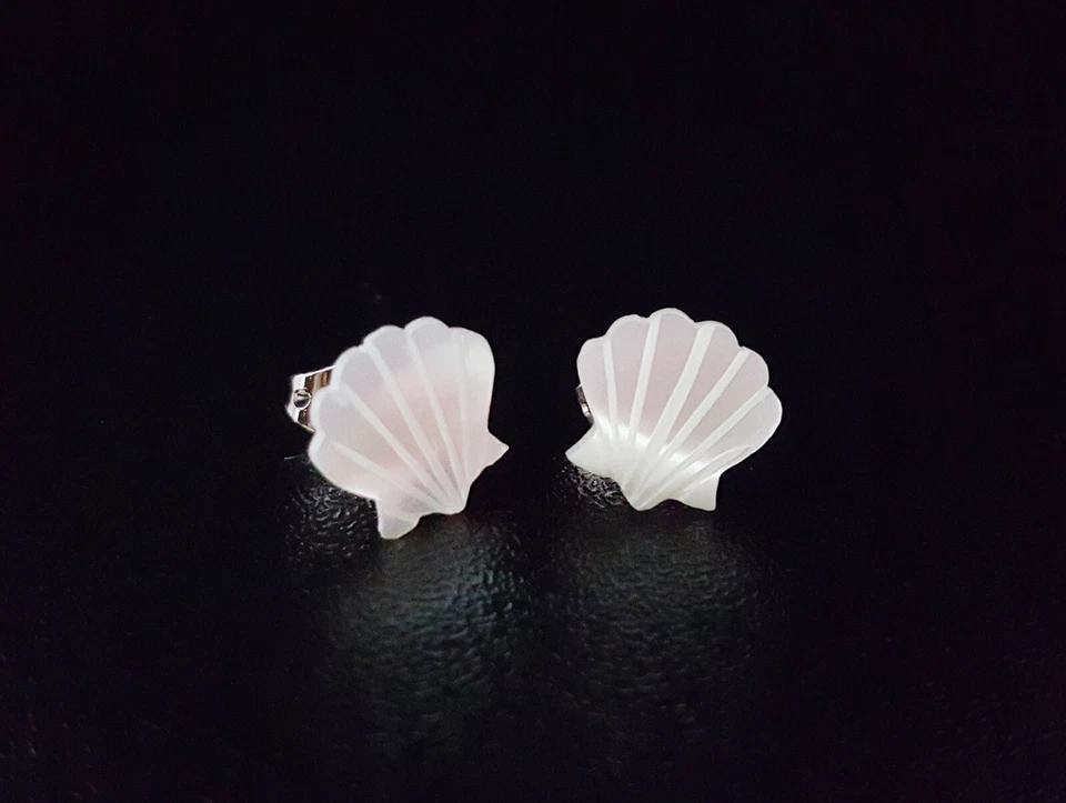 Minimal Seashell Stud Earrings Ocean White Shell Jewelry Mermaid Core Aesthetic - Image 3 of 4