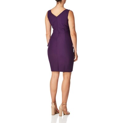 green emerald velvet dress Amazon.com: Alex Evenings Women's Slimming Short Ruched Cocktail Dress with  Ruffle (Petite and Regular Sizes),Charcoal, 2 : Clothing, Shoes & Jewelry main image 1