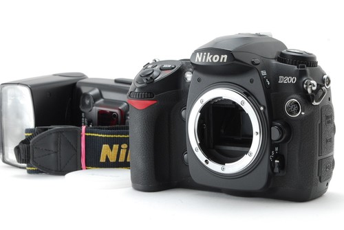 【Near Mint w/sb-26】 Nikon D200 10.2 MP Digital SLR Camera Body From JAPAN - Picture 2 of 14
