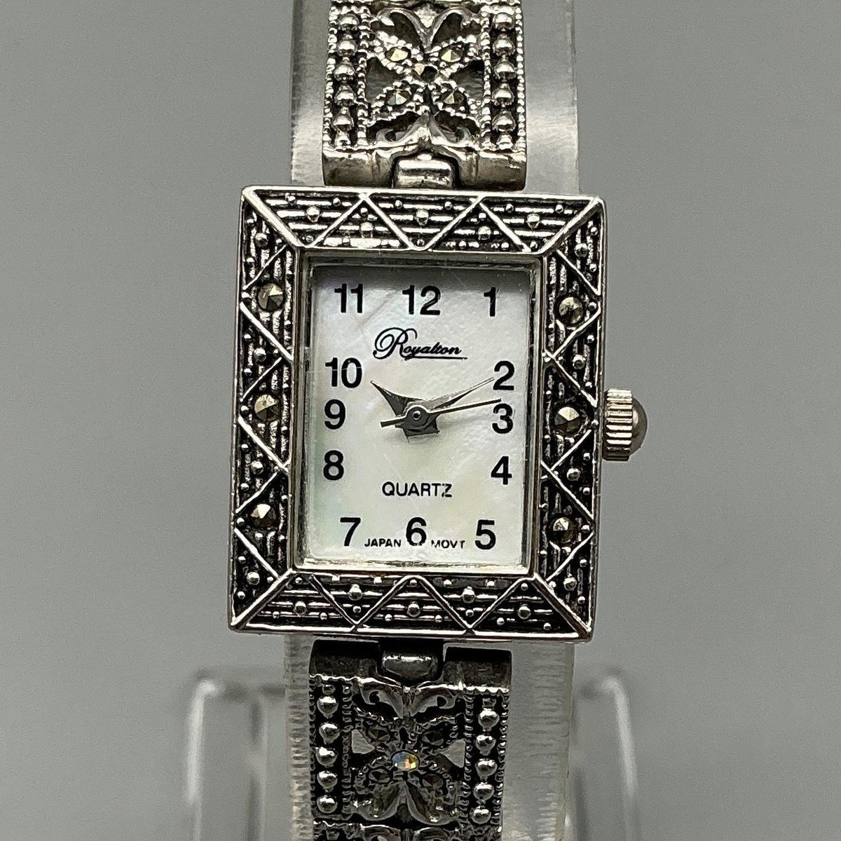 China Crystal Cuff Bracelet Watch Silver Tone Rectangular Dial Chico main image 4