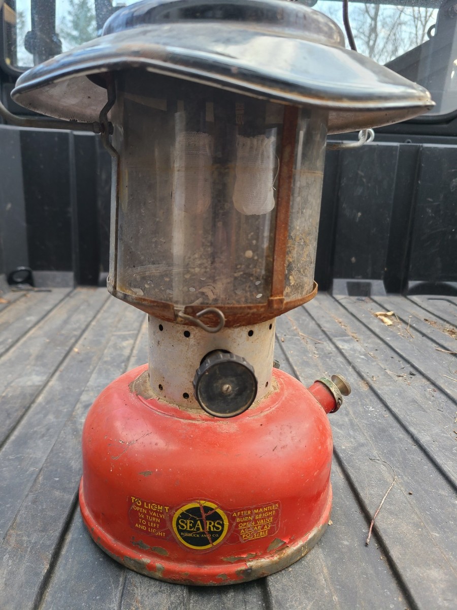 Vintage SEARS ROEBUCK AND CO. Lantern 7-64 Red & Black 2