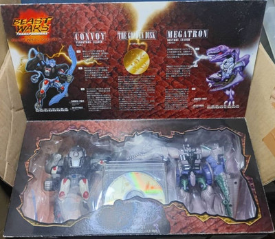 Transformers Beast Wars 10th Anniversary Beast Reborn Convoy Megatron mit CD