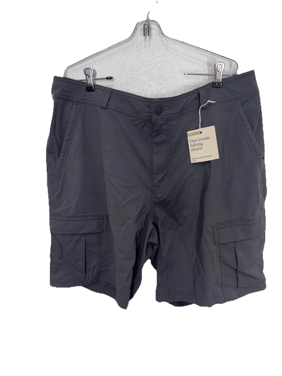 REI Co-op Men Hike Cargo Gray Short Size W 40 Outdoor Walking Trails Camping NEW
Opens in a new wind