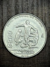 MEXICAN METALIC COIN $200 PESOS YEAR 1986 COPA MUNDIAL DE FUTBOL MEXICO 86