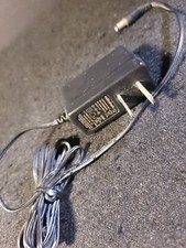 Radio Shack Wall AC Adapter Power Supply 5V Output