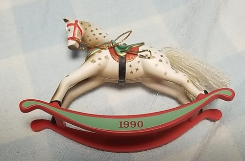 Hallmark Ornaments 1990 Rocking Horse Used Good Shape - Picture 2 of 2