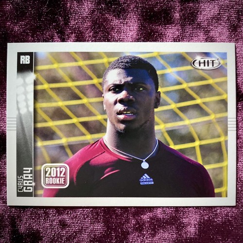 Camiseta deportiva de novato Cyrus Gray Sage Hit RC #31 COMO NUEVA Texas A&M Aggies Chiefs Legends SP - Imagen 1 de 2