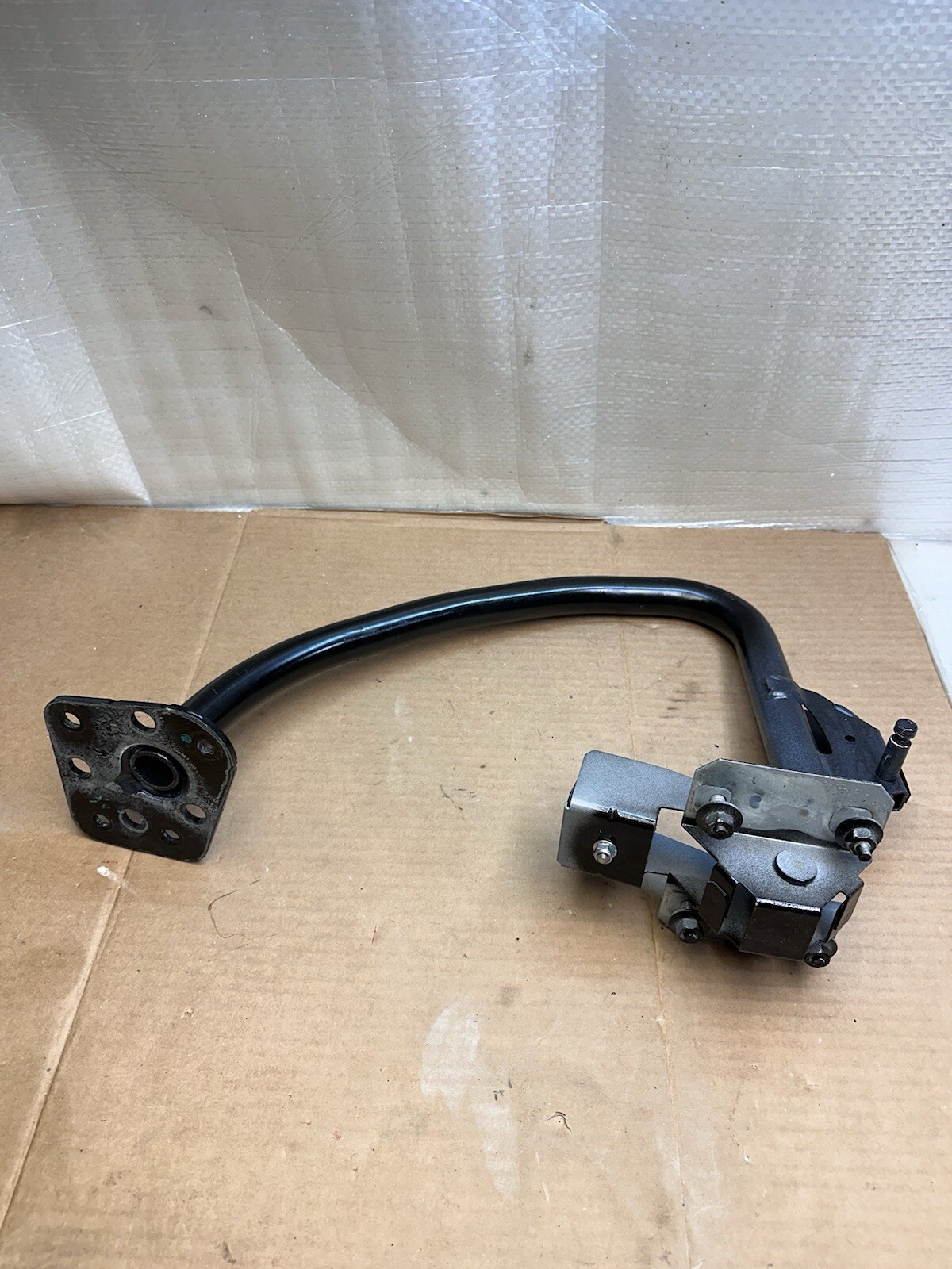 14-18 Maserati Quattroporte S Q4 Trunk Hinges Hinge Set Left Right OEM