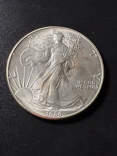 1986 1 oz Silver American Eagle (Brilliant Uncirculated)